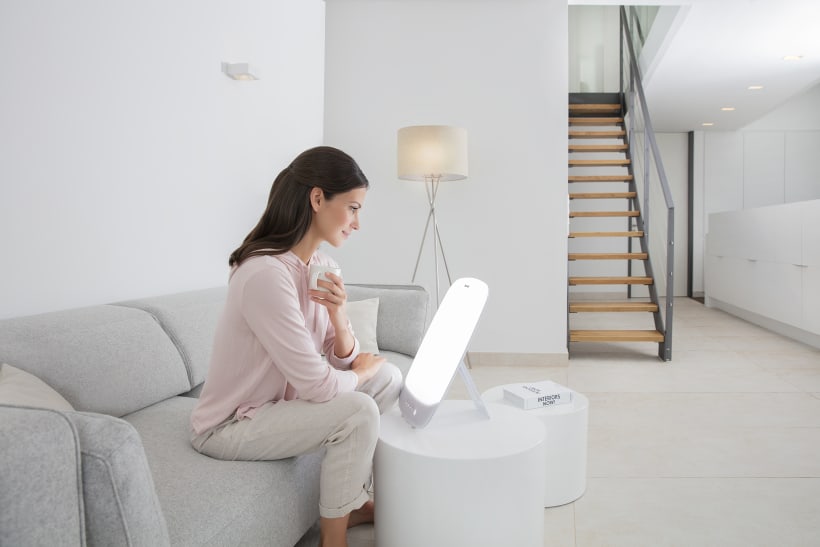 Beurer TL 85 Daylight therapy lamp Use picture Beurer TL 85 Daylight therapy lamp Use picture